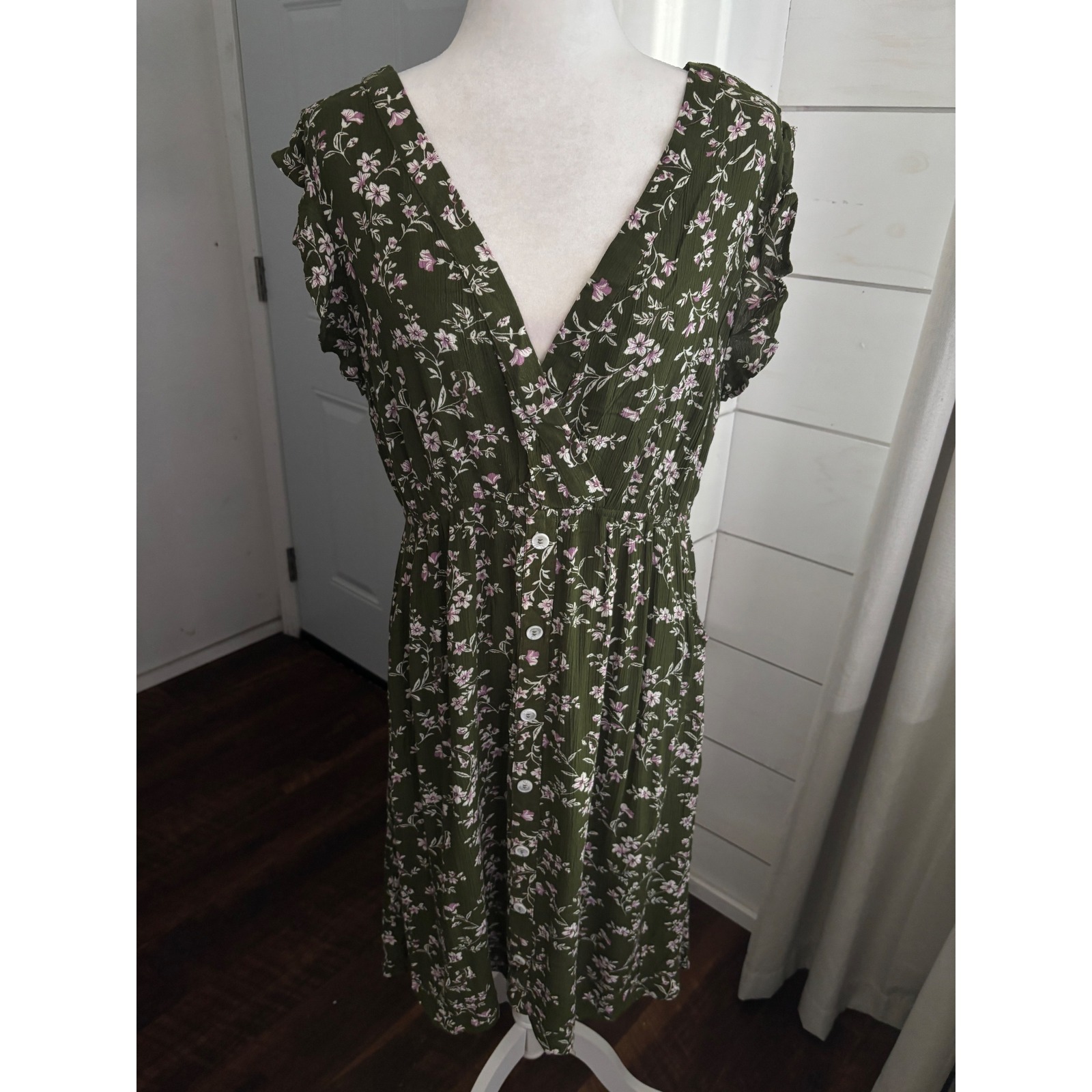 Kori America Dress Womens Medium Floral Flowy Boho Button Wrap Cap Sleeve